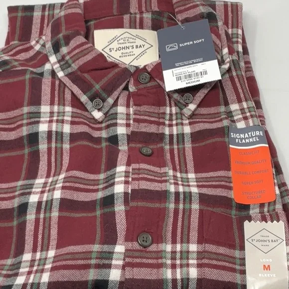 NWT men’s St John’s Bay Classic Fit Signature Flannel button down shirt, size M - Picture 3 of 8